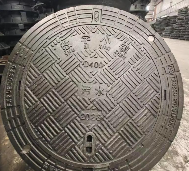赤壁球墨铸铁防沉降井盖展示